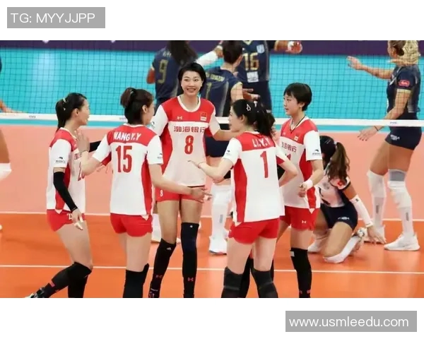 重庆排球队以77分领跑世界杯积分榜展现强劲实力和团队合作精神